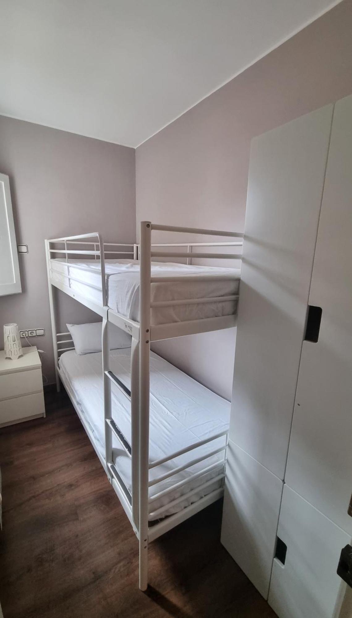 Apartment Sant Francesc Olot Bagian luar foto