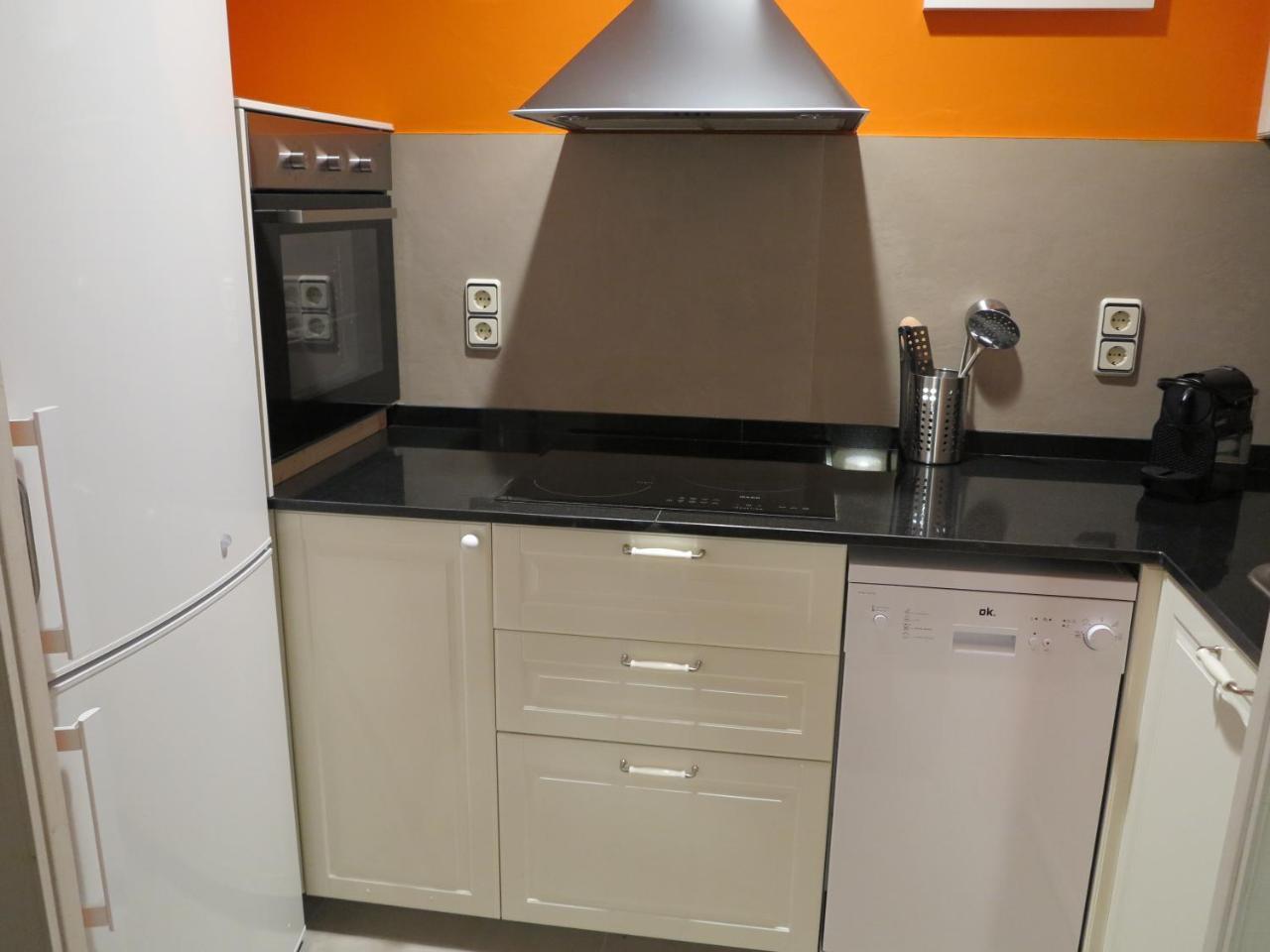 Apartment Sant Francesc Olot Bagian luar foto